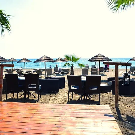 Marea Hotel 3*